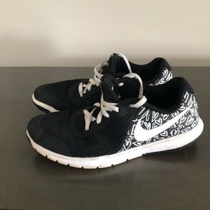 Nike Boys sneakers